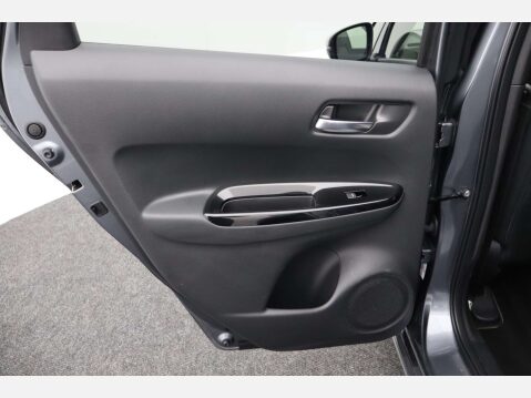 Honda Jazz 1.5 Jazz Crosstar EX i-MMD CVT 5dr 46