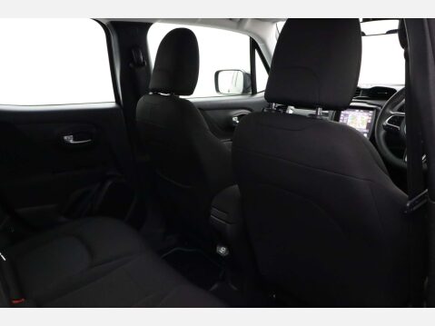 Jeep Renegade 1.3 Renegade Longitude Auto 5dr 19
