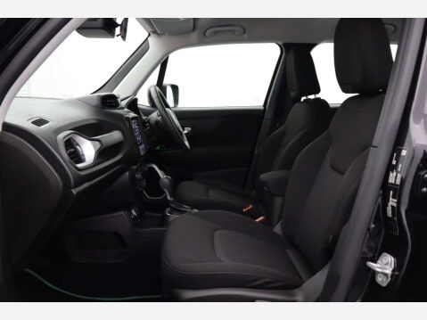 Jeep Renegade 1.3 Renegade Longitude Auto 5dr 29