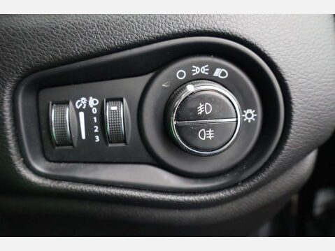 Jeep Renegade 1.3 Renegade Longitude Auto 5dr 41