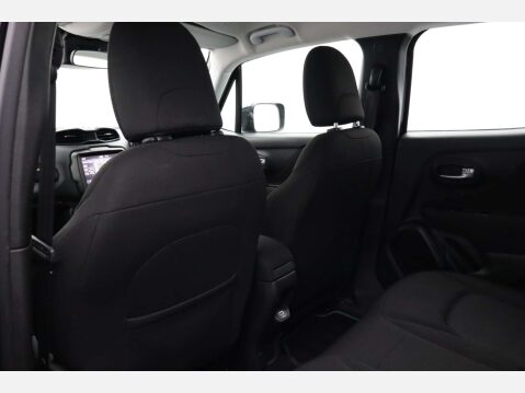 Jeep Renegade 1.3 Renegade Longitude Auto 5dr 25