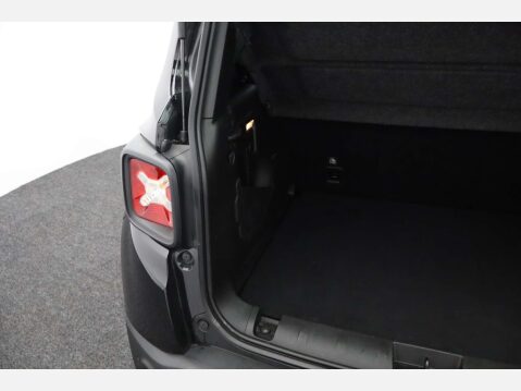 Jeep Renegade 1.3 Renegade Longitude Auto 5dr 24