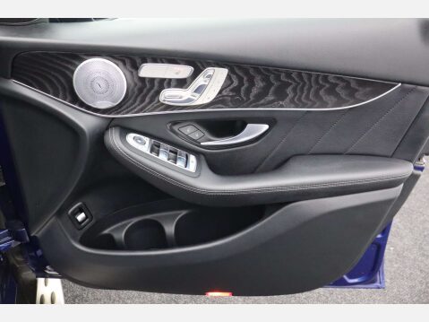 Mercedes-Benz GLC 2.0 GLC 250 AMG Line Premium+ 4Matic Auto 4WD 5dr 21