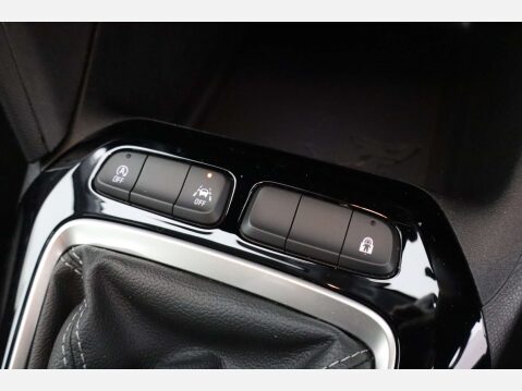 Vauxhall Corsa 1.2 Corsa SE 5dr 31