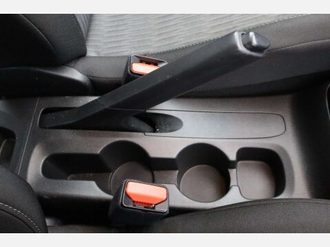 Vauxhall Corsa 1.2 Corsa SE 5dr 33