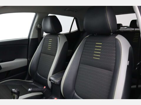 Kia Stonic 1.0 Stonic First Edition 5dr 32