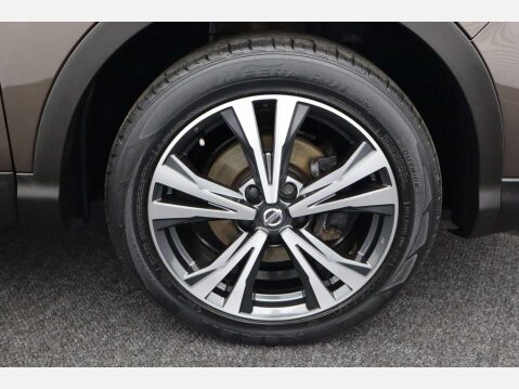 Nissan Qashqai 1.2 Qashqai N-Connecta DiG-T 5dr 54