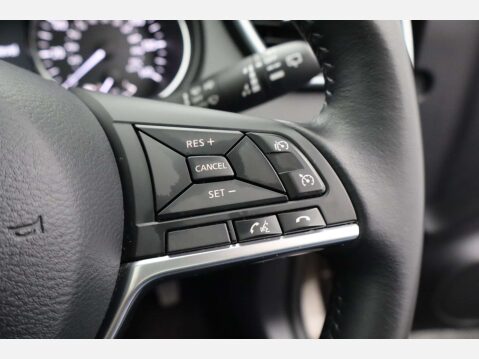 Nissan Qashqai 1.2 Qashqai N-Connecta DiG-T 5dr 41