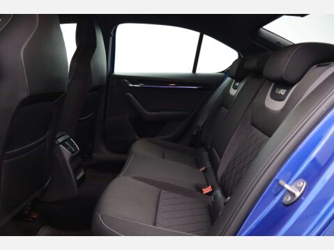 Skoda Octavia 2.0 Octavia vRS TSi Semi-Auto 5dr 29