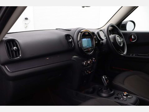 Mini Countryman 1.5 Countryman Cooper Classic Auto 5dr 30