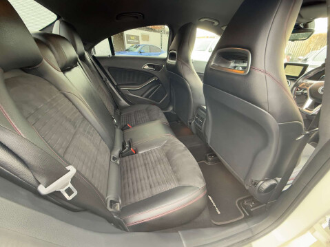 Mercedes-Benz CLA Class 1.8 CLA 200 AMG Sport CDi Auto 4dr 32