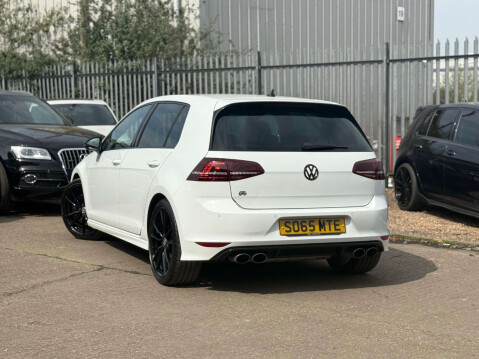 Volkswagen Golf 2.0 Golf R DSG 4WD 5dr 2