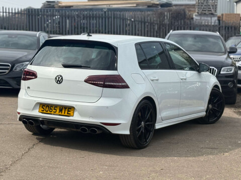 Volkswagen Golf 2.0 Golf R DSG 4WD 5dr 5