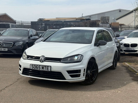 Volkswagen Golf 2.0 Golf R DSG 4WD 5dr 4