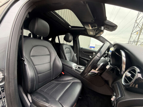 Mercedes-Benz GLC 2.1 GLC 220 D 4Matic AMG Line Premium+ Auto 4WD 5dr 34
