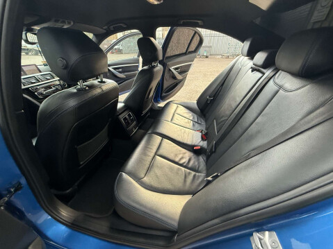 BMW 3 Series 2.0 330e M Sport Shadow Edition Auto 4dr 34