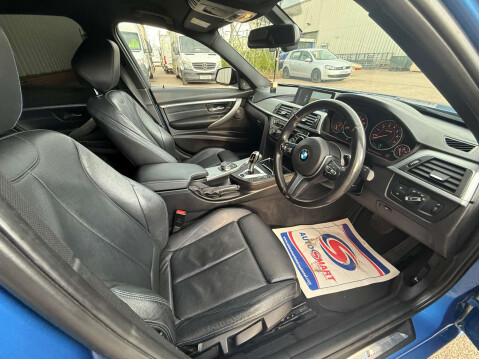 BMW 3 Series 2.0 330e M Sport Shadow Edition Auto 4dr 3