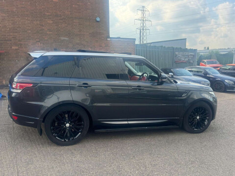Land Rover Range Rover Sport 3.0 Range Rover Sport Autobiography Dynamic SDV6 Auto 4WD 5dr 7
