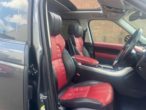 Land Rover Range Rover Sport 3.0 Range Rover Sport Autobiography Dynamic SDV6 Auto 4WD 5dr 12