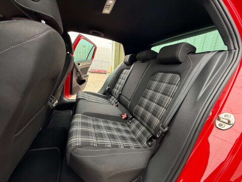 Volkswagen Golf 2.0 Golf GTD TDI Semi-Auto 5dr 6