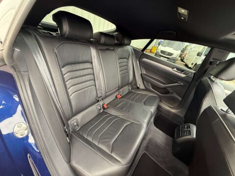 Volkswagen Arteon 2.0 Arteon R-Line TDI 4Motion Semi-Auto 4WD 5dr 37