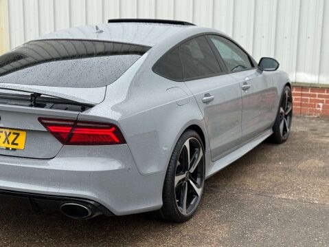 Audi A7 4.0 RS 7 Sportback TFSI V8 Quattro Auto 4WD 5dr 22