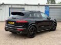 Porsche Cayenne 3.0 Cayenne V6 D Tiptronic S 4WD 5dr 15