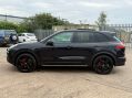 Porsche Cayenne 3.0 Cayenne V6 D Tiptronic S 4WD 5dr 24