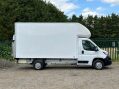 Peugeot Boxer 2.2 BlueHDi 335 Built for Business L4 Euro 6 (s/s) 3dr 7