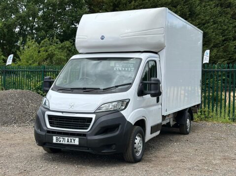 Peugeot Boxer 2.2 BlueHDi 335 Built for Business L4 Euro 6 (s/s) 3dr 11