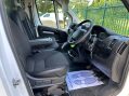 Peugeot Boxer 2.2 BlueHDi 335 Built for Business L4 Euro 6 (s/s) 3dr 18