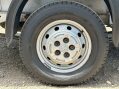 Peugeot Boxer 2.2 BlueHDi 335 Built for Business L4 Euro 6 (s/s) 3dr 22