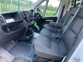 Peugeot Boxer 2.2 BlueHDi 335 Built for Business L4 Euro 6 (s/s) 3dr 27