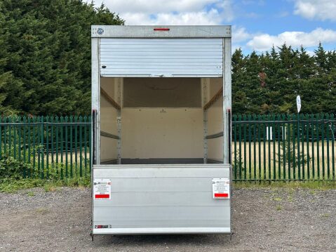 Peugeot Boxer 2.2 BlueHDi 335 Built for Business L4 Euro 6 (s/s) 3dr 34