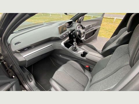 Peugeot 3008 BLUEHDI S/S GT LINE 33