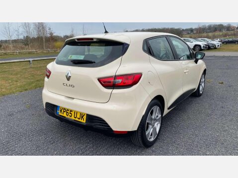 Renault Clio PLAY 16V 18