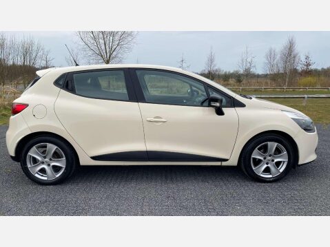 Renault Clio PLAY 16V 14
