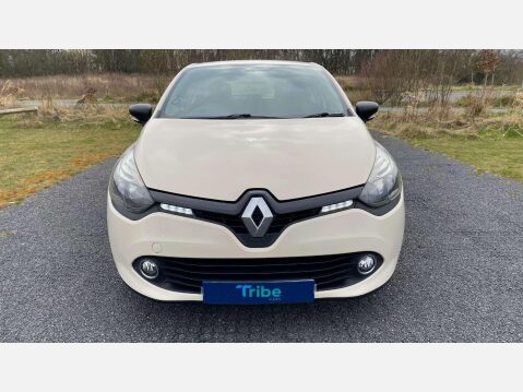 Renault Clio PLAY 16V 27