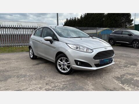 Ford Fiesta ZETEC 6