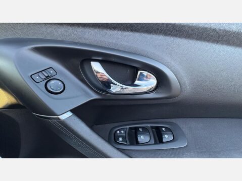 Renault Kadjar DYNAMIQUE NAV TCE 29