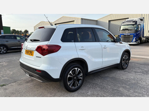 Suzuki Vitara SZ5 BOOSTERJET 8