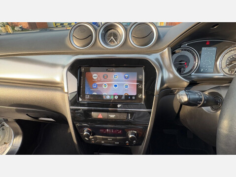 Suzuki Vitara SZ5 BOOSTERJET 36