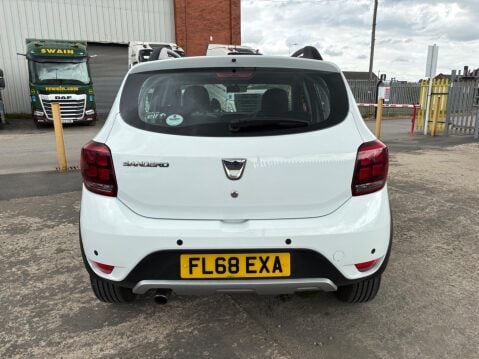 Dacia Sandero Stepway COMFORT TCE 8