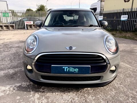 Mini Hatch COOPER D 14