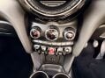 Mini Hatch COOPER D 31