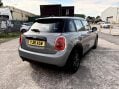 Mini Hatch COOPER D 8