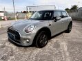 Mini Hatch COOPER D 10