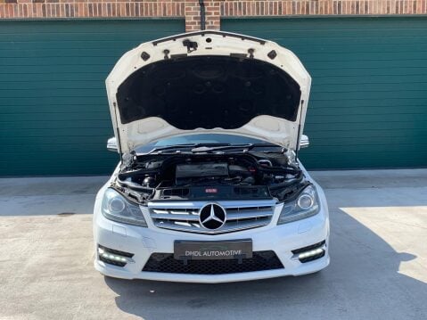 Mercedes-Benz C Class 1.6 C180 BlueEfficiency AMG Sport Plus G-Tronic+ Euro 5 (s/s) 5dr 11