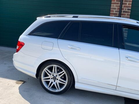Mercedes-Benz C Class 1.6 C180 BlueEfficiency AMG Sport Plus G-Tronic+ Euro 5 (s/s) 5dr 45