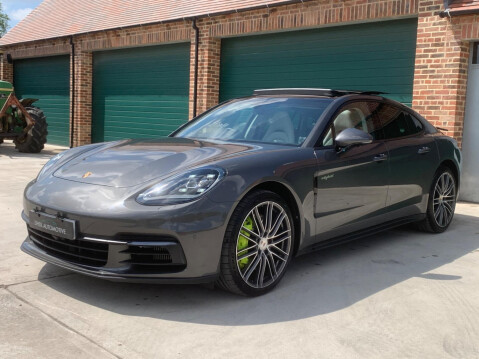 Porsche Panamera 2.9 V6 E-Hybrid 14kWh 4 Saloon PDK 4WD Euro 6 (s/s) 5dr 36